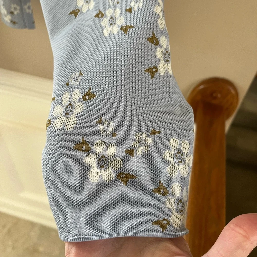 Zara Light Blue Floral Puff Sleeve Blouse